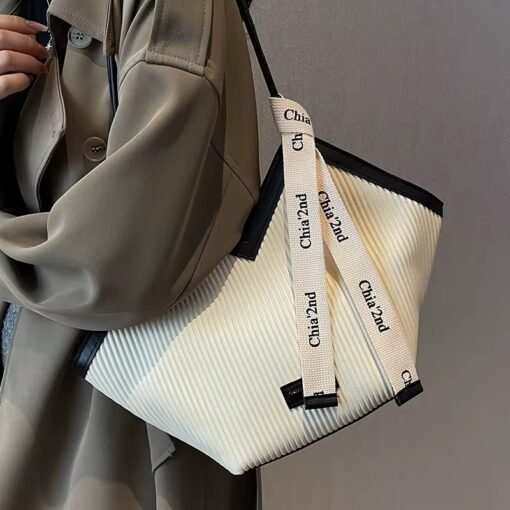 New Female Casual Korean Version Student Tote Ladies Fashion Bags for Women 2025